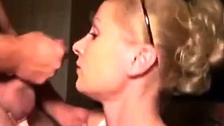 Amateur Girl Swallows Huge Load on Webcam