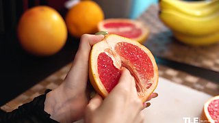 Mirka Juicy and Hot erotic solo