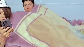 Cute amateur webcam teen girl toying pussy on webcam