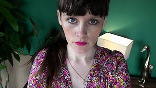 Chubby Amateur Milf Sarah Janes Outdoor Masturbation