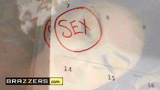 Ivy Lebelle Small Hands - done with duty porn - brazzers