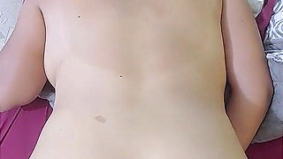 After Cumming, I Asked Him to Give Me a Cum Bath on My Back