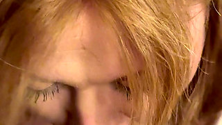 Short but fat cock blow job.
