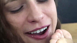 Worshiping the Feet of a Skinny Girl in Fishnets!