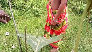 Indian Bihari Village Bhabhi Outdoor Sex