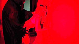 Amateur blondes pov blowjob and hardcore fun with lucky dude