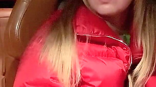 The Stepson Who Ran Away From Home Actively Fucks His Stepmother's Pussy in His Stepfather's Car