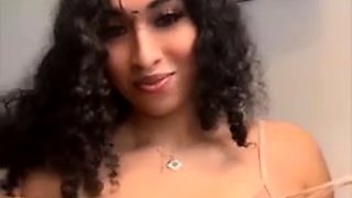 Luma Lavont Masturbates In Costume