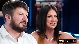 Wifey Watches as Horny Wife Sienna Rae Gets Double Penetrated in Front of Husband