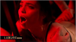 Whitney Wright And Carollina Cherry - The Art Of Domination
