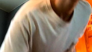 amateur vip ass flashing boobs on live webcam