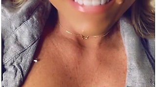 Amateur Milf Asking Snap Members To Live Snap And Breed Her Raw Contest - Sugar Baby