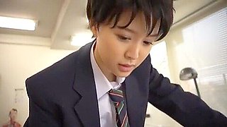 Introducing Tsukasa Aoi, a high school detective who excels at disguises.