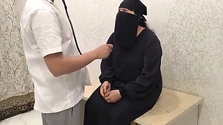 Muslim Women Come to Clinic for Check up Doctor Fuck Her Pussy