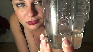 Huge Pee Challenge - Part 1 - 46 Minutes 50 Ml of Piss Every 5 Minutes