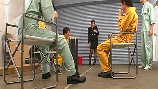Shizuka Kanno Brings Sophistication and Seduction to the Skies - 3