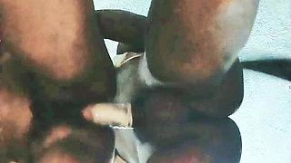 Desi Bhabhi Babysitter