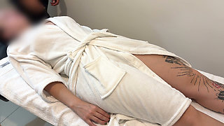 naked massage for a gym girl