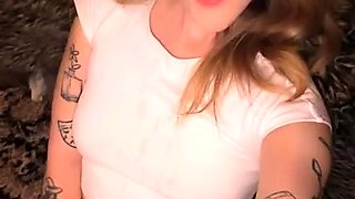 Webcam skinny brunette plays her squirt pussy