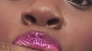 Ebony Amateur Gives Sloppy Blowjob Before Thick Facial