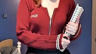 Hot amateur webcam teen masturbates for their fans