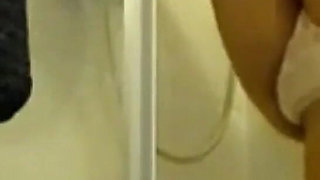 Babe Sexydea Masturbating on Live Webcam