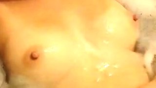 Very hot amateur thai teen girl toying her pussy on cam