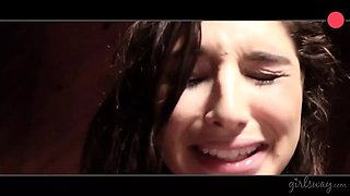 Abella Danger thumbs her captor's pussy - Luna Star