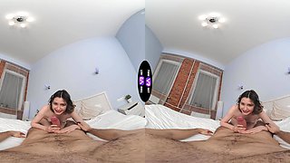 Teen's tight booty bouncing in VR Funky Town