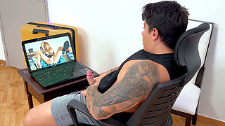 OMG! Steph is stepping right out of the screen to give me a blowjob and let me cum on her face!
