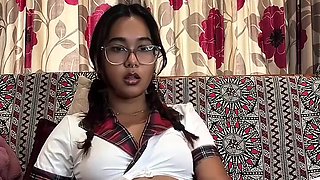 Petite Mia In Petite Desi Mia Z Reacts To Hentai Gts Viper