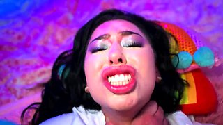 The Return Of Melissa Moore Melissa Is Bouncy Fun Inserted