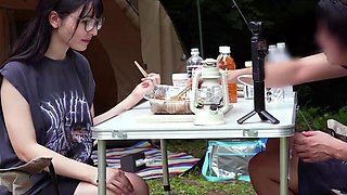 Asian amateur gives outdoor blowjob