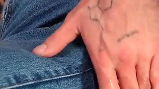 Hot Tattoo Chick Squirts While Banging