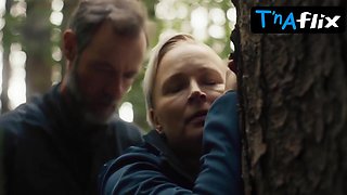 Vicki Berlin Stunning Episode in Things To Worry About
