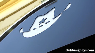Public Bareback Fuck in a Stripclub