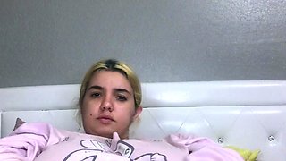 amateur his tall blonde fetish masturbating on live webcam