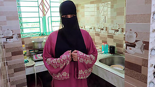 Please sir fuck my tight pussy once again Desi hijabi maid chudai xxx