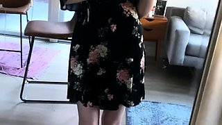Blonde teen Sierras first erotic masturbation video