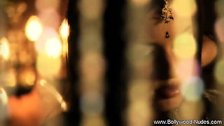 Seduction by movement from India