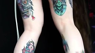 Petite small tit babe with perfect pussy masturbates