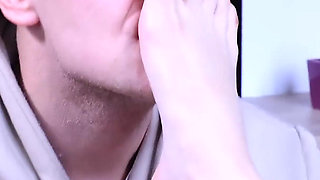 Heavenly Foot Fetish Roommate Experience