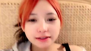 Amateur Blonde Teen Plays Solo with Toy Webcam Porn