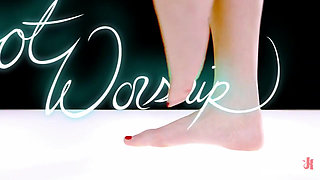 Bonus Foot Fetish Feature! From Footworship!