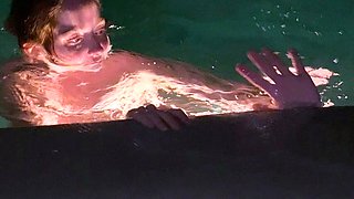 Amateur teen outdoor blowjob