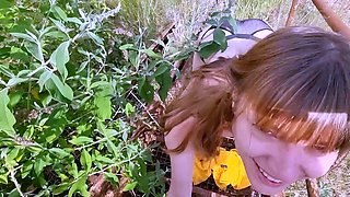 Anne-Eden - OUTDOOR Schwanzentladung mit Wichsanleitung