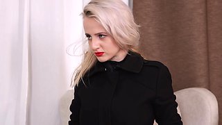 Girl's Desire - Hanna Rey