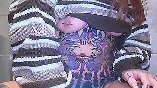 Pure Pee Desperation in the Hotel!