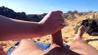 Juicy Public Blowjob on the Beach