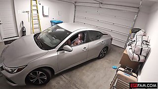 Good blonde with round ass Chloe Rose fucked in the missionary pose